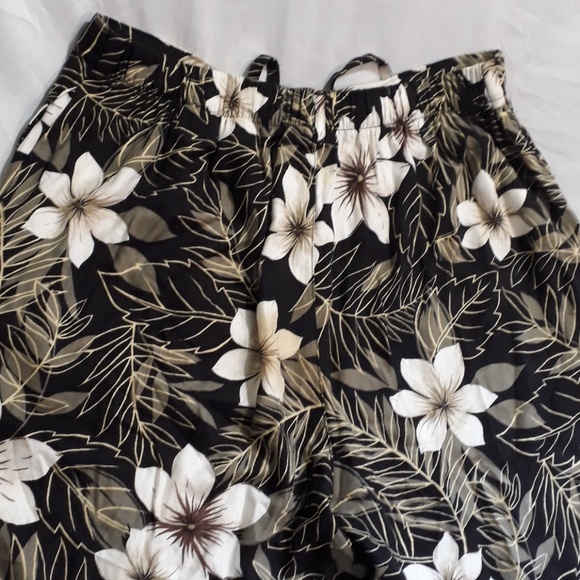 Bahama Beach Womens Floral Rayon Pants Size Medium - Picture 6 of 7